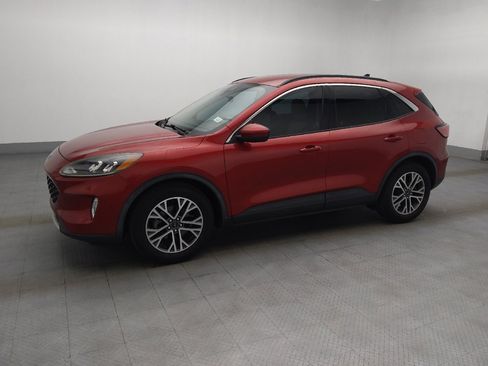 Used 2020 Ford Escape SEL FWD image 2