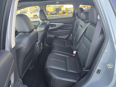 Used 2021 Nissan Murano SL w/ SL Moonroof Package image 12