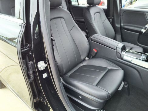 New 2024 Mercedes-Benz GLB 250 image 22