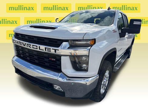 Used 2023 Chevrolet Silverado 2500 LT w/ Convenience Package image 10