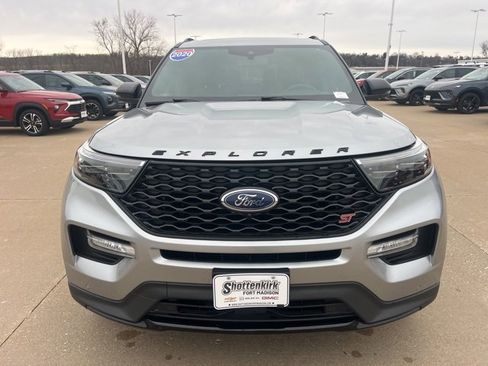 Used 2020 Ford Explorer ST image 8