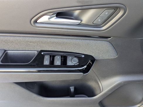 Used 2024 Honda Prologue EX image 11