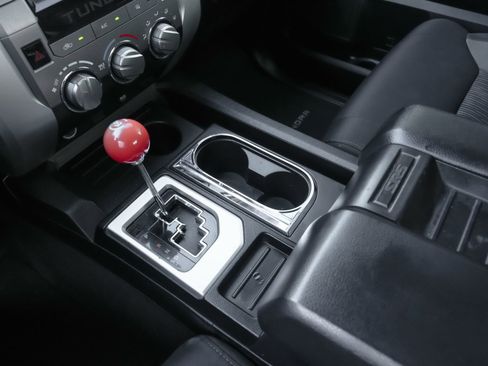 Used 2016 Toyota Tundra SR5 image 22