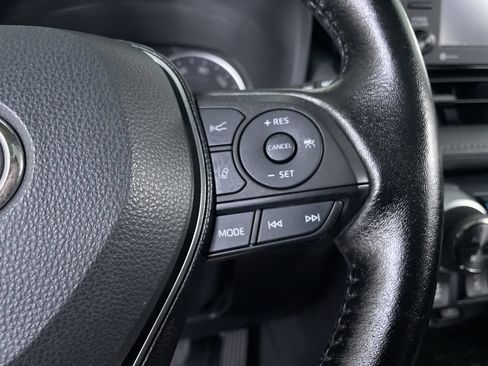 Used 2021 Toyota RAV4 XLE w/ Convenience Package AWD/4WD image 27