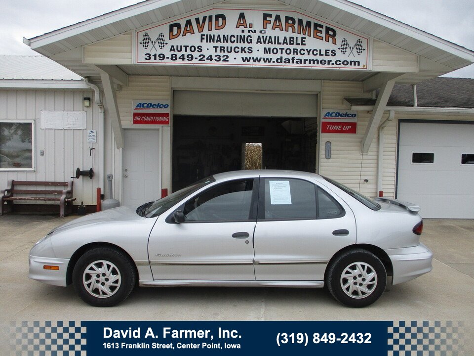 Used 2002 Pontiac Sunfire SE w/ Opt Pkg 1 FWD image 1