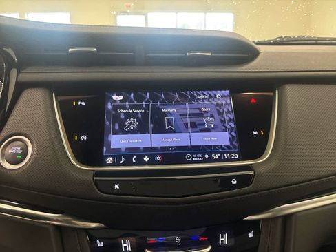 Used 2024 Cadillac XT6 Luxury image 45
