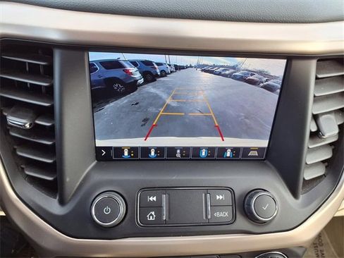 Used 2020 GMC Acadia Denali w/ Technology Package image 7