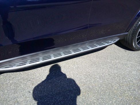 Used 2020 Mercedes-Benz GLE 350 4MATIC image 90