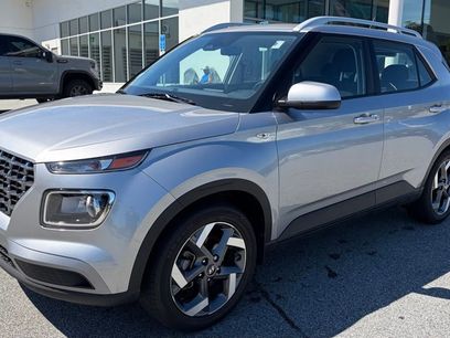 Used 2024 Hyundai Venue SEL