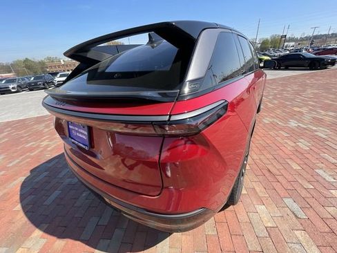 Used 2025 Jeep Wagoneer S Limited image 16