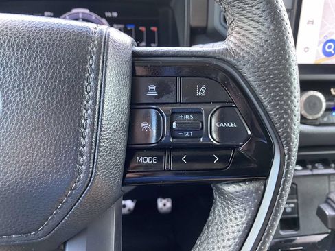 Used 2023 Toyota Sequoia TRD Pro AWD/4WD image 37