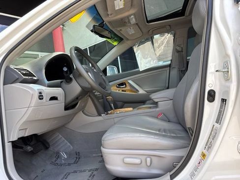 Used 2007 Toyota Camry XLE FWD image 12