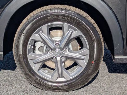 New 2026 Honda HR-V LX image 3