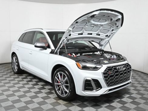 New 2025 Audi SQ5 Premium Plus image 31
