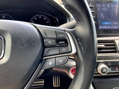 Used 2022 Honda Accord Sport image 24