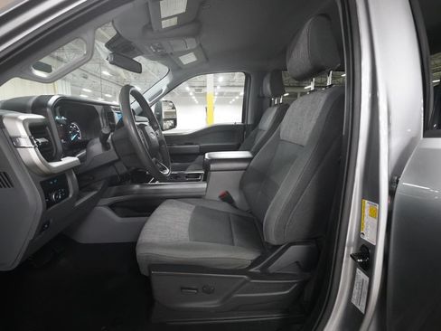 Used 2023 Ford F350 XLT w/ 360-Degree Camera Package AWD/4WD image 7