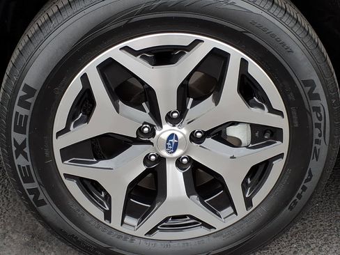 Used 2022 Subaru Forester Premium w/ Popular Package #2 image 13