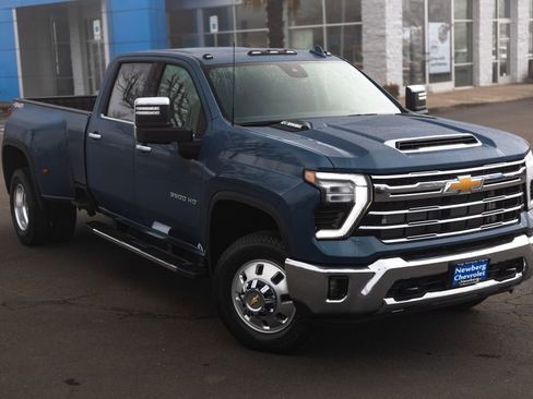 New 2026 Chevrolet Silverado 3500 LTZ w/ LTZ Convenience Package image 2