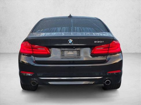 Used 2017 BMW 530i RWD image 7