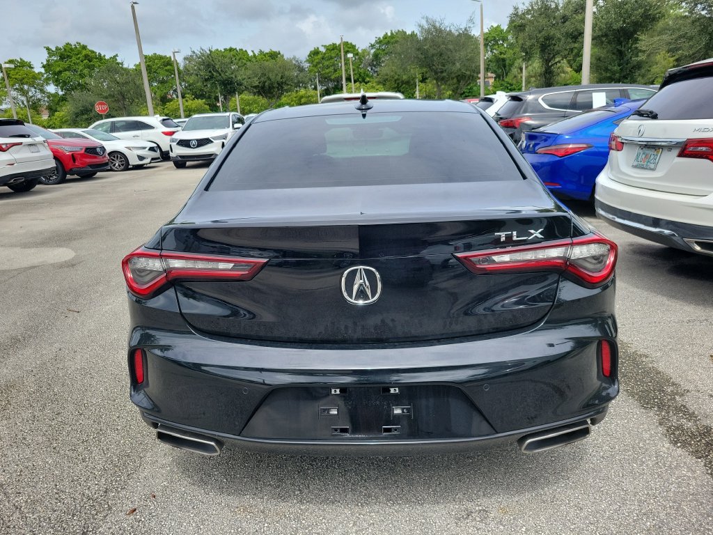 Used 2025 Acura TLX w/ Technology Package FWD image 7