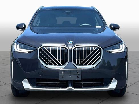 Used 2025 BMW X3 xDrive30i w/ Premium Package AWD/4WD image 3
