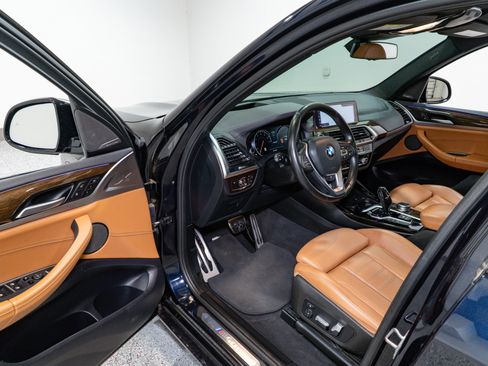 Used 2018 BMW X3 M40i image 12