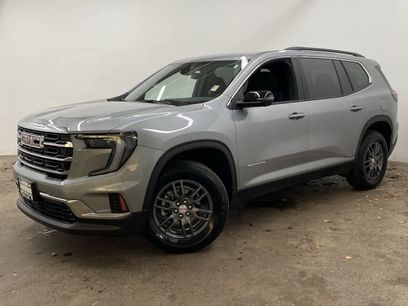 Used 2025 GMC Acadia Elevation