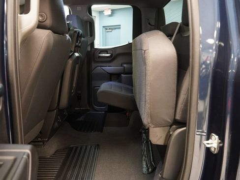Used 2022 Chevrolet Silverado 1500 Custom AWD/4WD image 26