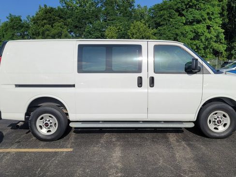 Used 2019 GMC Savana 2500 w/ Driver Convenience Package RWD image 7