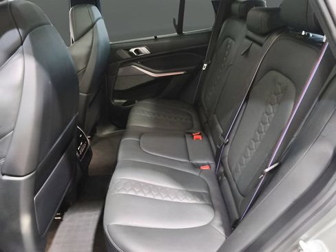 Used 2020 BMW X5 M AWD/4WD image 29