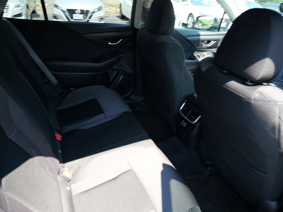 Used 2023 Subaru Outback Premium AWD/4WD image 22