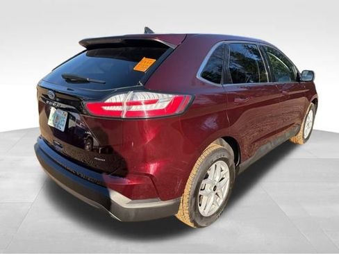 Certified 2024 Ford Edge SEL image 3