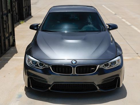 Used 2016 BMW M4 Convertible RWD image 22