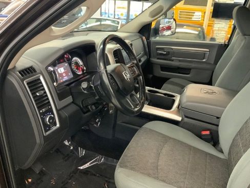 Used 2017 RAM 1500 Big Horn image 10