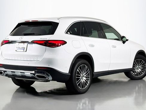 New 2026 Mercedes-Benz GLC 300 4MATIC image 11