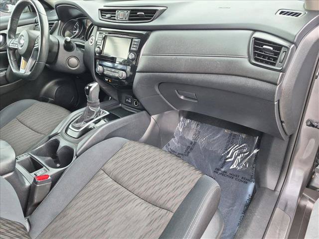 Used 2018 Nissan Rogue SV FWD image 28
