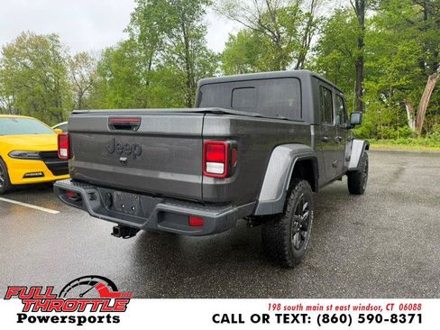 Used 2023 Jeep Gladiator Sport AWD/4WD image 10