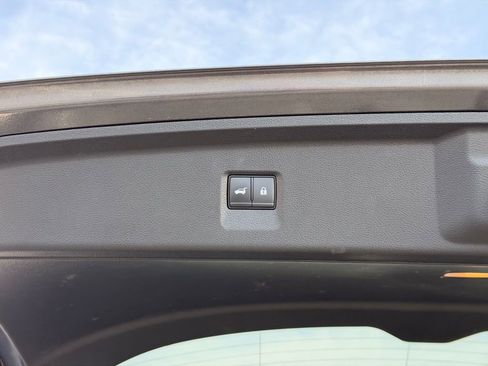 Used 2025 INFINITI QX60 Luxe image 48