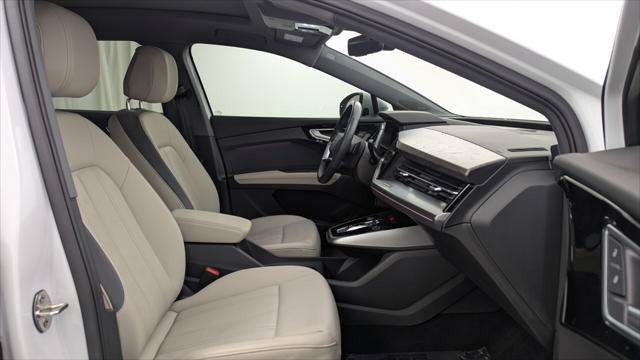 Used 2023 Audi Q4 e-tron Premium Plus w/ Premium Plus AWD/4WD image 22