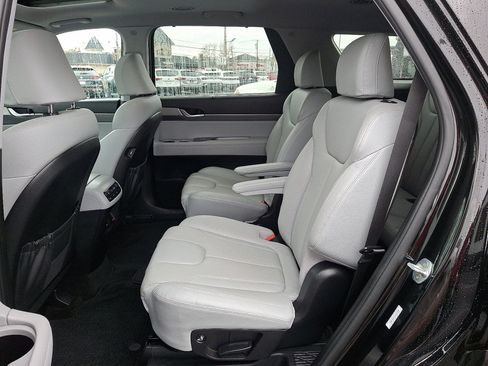 Used 2021 Hyundai Palisade SEL w/ Premium Package image 20