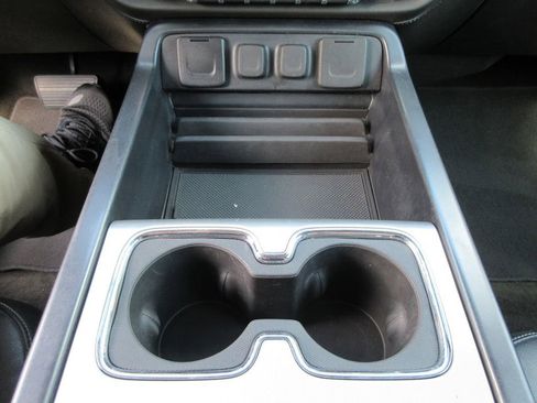 Used 2018 GMC Sierra 1500 SLT image 33