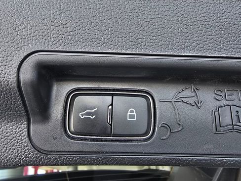 Used 2023 Ford Explorer XLT w/ Equipment Group 202A image 13