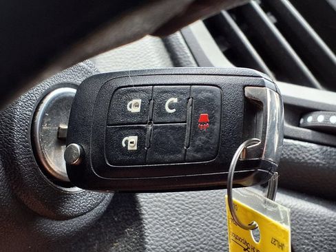 Used 2016 Chevrolet Equinox LT w/ Convenience Package FWD image 21
