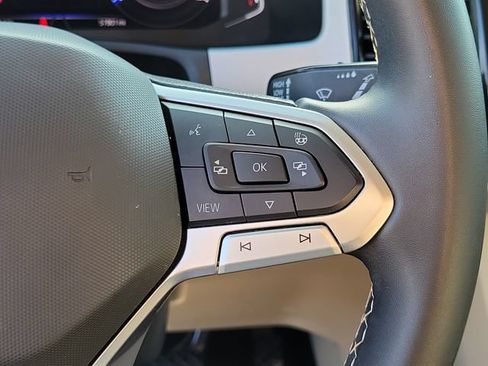 Used 2023 Volkswagen Atlas SEL AWD/4WD image 26