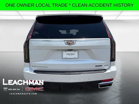 Certified 2021 Cadillac Escalade ESV Premium Luxury AWD/4WD image 5