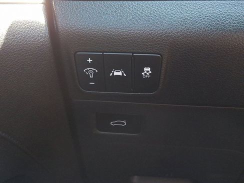 Used 2022 Kia K5 GT-Line image 24