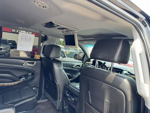 Used 2016 GMC Yukon Denali w/ Open Road Package AWD/4WD image 15