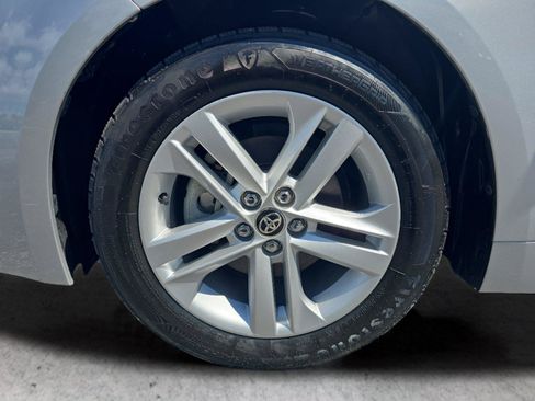 Used 2019 Toyota Corolla SE w/ SE Option Package FWD image 28