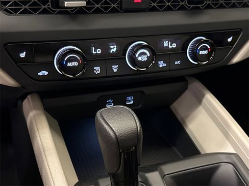 New 2025 Honda Accord SE image 18