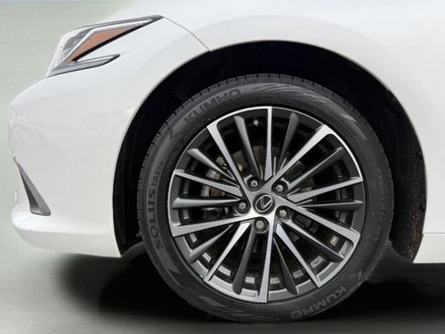 Certified 2023 Lexus ES 350 ES 350 w/ Premium Package image 8